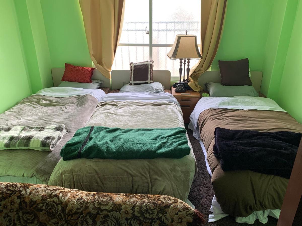 Guest House Koza Gate2 오키나와 시 외부 사진